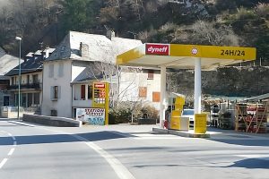 Delphine Prat – Station Dyneff 